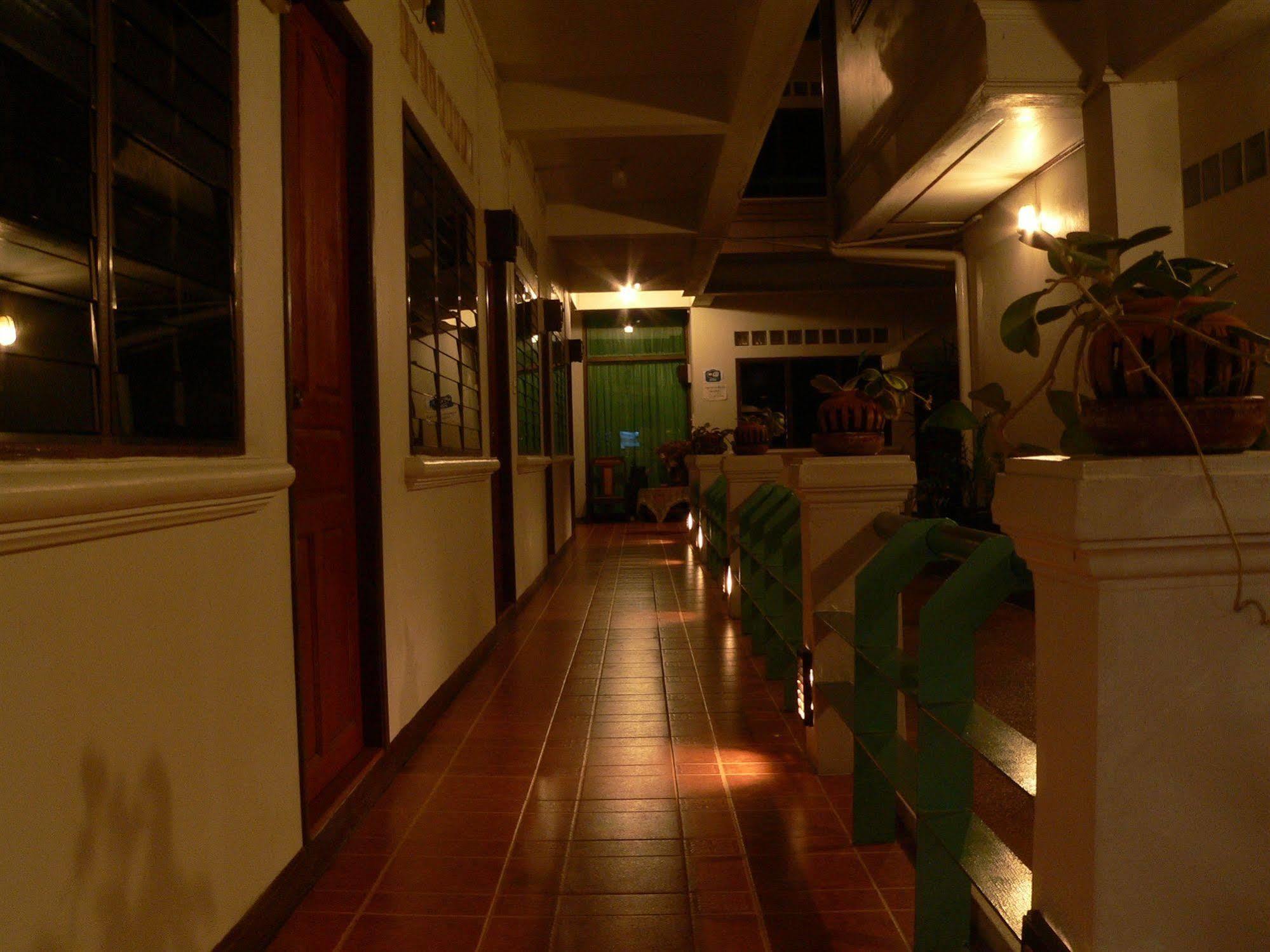 โรงแรมตีฆ้อง - Tri Gong Hotel Chiang Mai Bagian luar foto