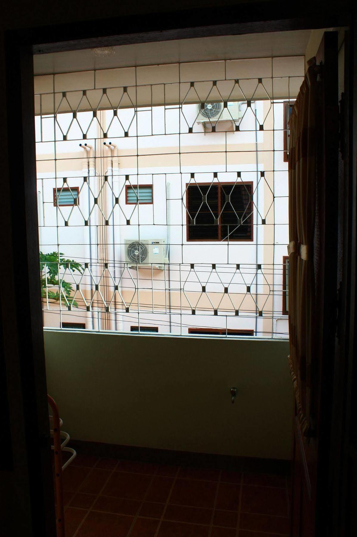 โรงแรมตีฆ้อง - Tri Gong Hotel Chiang Mai Bagian luar foto